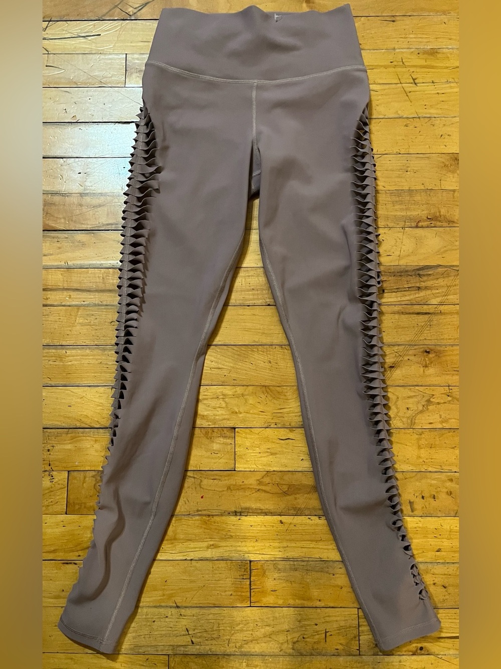 ALO Yoga Reform Legging Make The Cut Smoky Quartz Size Small - Picture 3 of 9